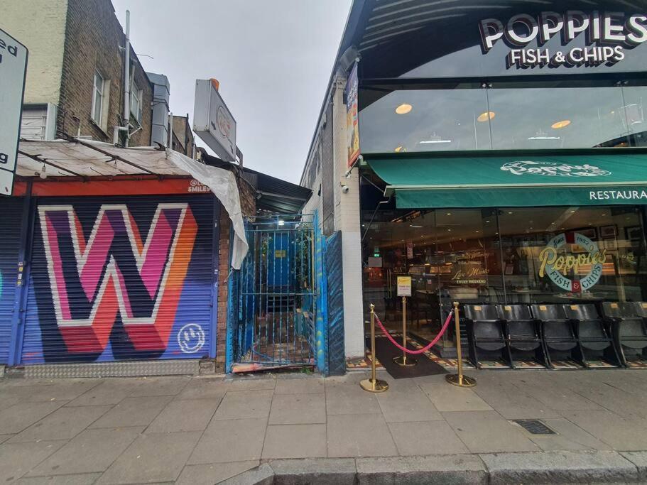 Cyber-Art Studio In Camden ロンドン エクステリア 写真
